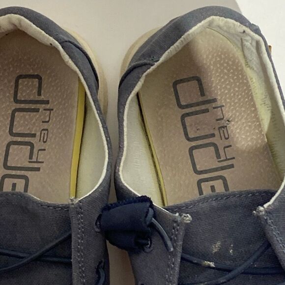 Hey Dude Women's Navy White Chambray Lightweight Slip On Wendy Loafers Size 7 - Picture 4 of 13